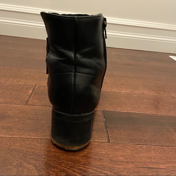 BLACK AND GOLD ANKLE BOOTS - Picture 7 of 15